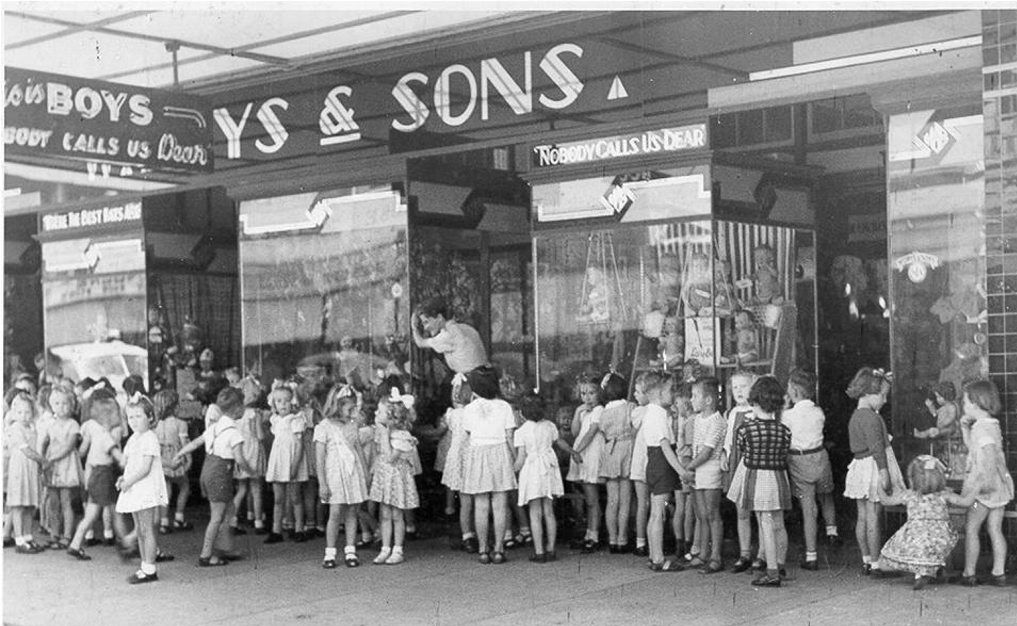 This photo was taken in 1929, after the shop had moved from Kent St to Adelaide St, where it remained until closing in 1985. This photo was taken in 1929, after the shop had moved from Kent St to Adelaide St, where it remained until closing in 1985.